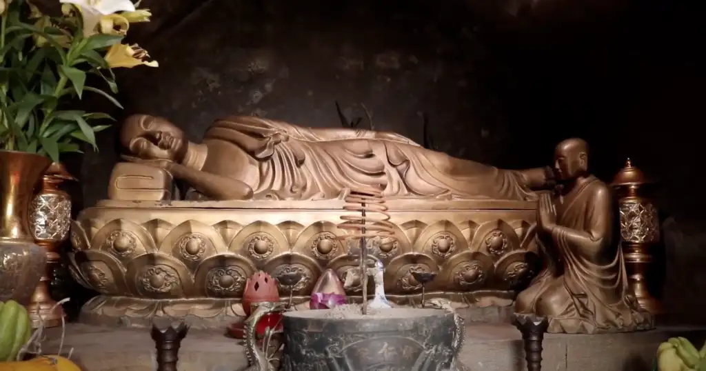 Hình ảnh Phật hoàng Trần Nhân Tông